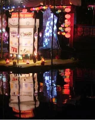 Lễ Hội lồng đèn: Nét văn hóa người Hoa trên đất Việt. ảnh 32 Lễ Hội lồng đèn: Nét văn hóa người Hoa trên đất Việt. ảnh 32