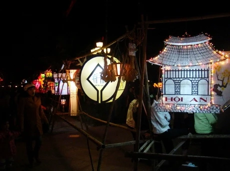 Lễ Hội lồng đèn: Nét văn hóa người Hoa trên đất Việt. ảnh 34 Lễ Hội lồng đèn: Nét văn hóa người Hoa trên đất Việt. ảnh 34