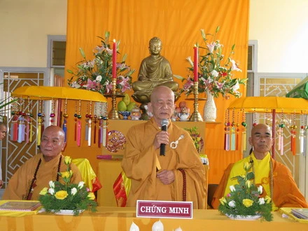 13buuquang_resize.jpg