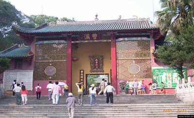 luctohuenang.jpg