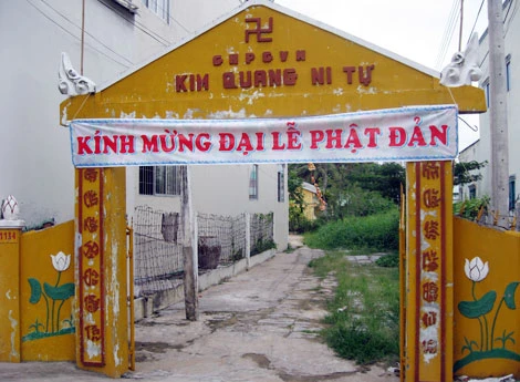 Chùm ảnh: Không khí đón mừng Phật đản tại TP. Rạch Giá ảnh 1
