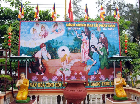 Chùm ảnh: Không khí đón mừng Phật đản tại TP. Rạch Giá ảnh 16