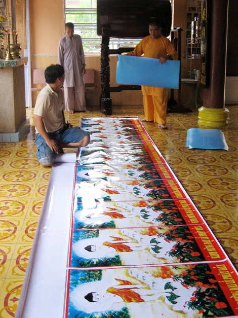 Chùm ảnh: Không khí đón mừng Phật đản tại TP. Rạch Giá ảnh 14