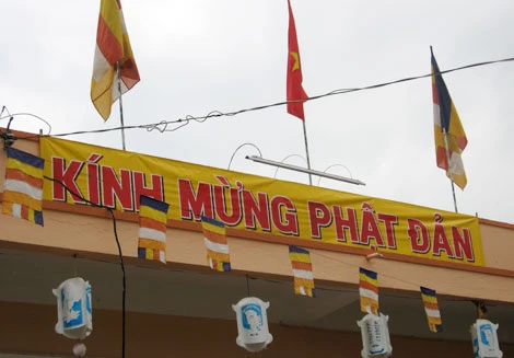Chùm ảnh: Không khí đón mừng Phật đản tại TP. Rạch Giá ảnh 5