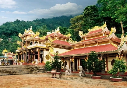 Trùng tu và tôn tạo chùa chiền tại Việt Nam trong mấy năm qua. ảnh 4