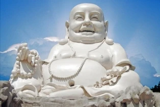 Trùng tu và tôn tạo chùa chiền tại Việt Nam trong mấy năm qua. ảnh 5