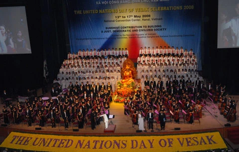 Trùng tu và tôn tạo chùa chiền tại Việt Nam trong mấy năm qua. ảnh 23