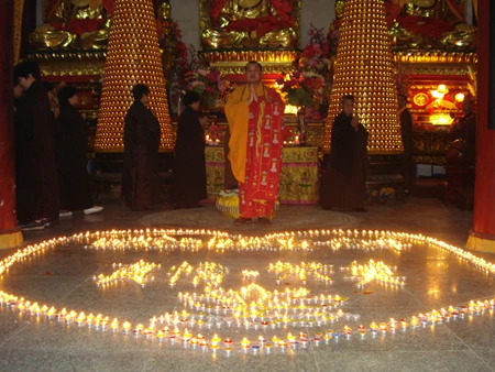 Trung Quốc: Các chùa tổ chức pháp hội cầu nguyện, một năm động đất 12.5 tại Tứ Xuyên ảnh 39 tuxuyen 44.jpg