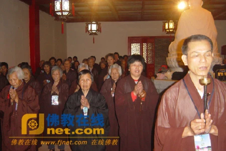 Trung Quốc: Các chùa tổ chức pháp hội cầu nguyện, một năm động đất 12.5 tại Tứ Xuyên ảnh 37 tuxuyen42.jpg