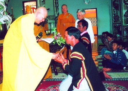 14 kỷ lục Phật giáo Việt Nam được xác lập ảnh 16 Qy2.jpg