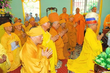 Chùm ảnh: Lễ nhập quan cố đại lão HT. Thích Quảng Liên ảnh 13 htquanglien_15.jpg