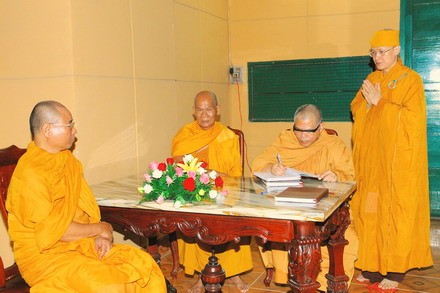 Chùm ảnh: Lễ nhập quan cố đại lão HT. Thích Quảng Liên ảnh 17 htquanglien_19.jpg