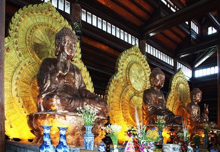 Chùa Bái Đính (Ninh Bình): Nơi tôn trí Ngọc Xá lợi Phật ảnh 4 baidinh_04.jpg