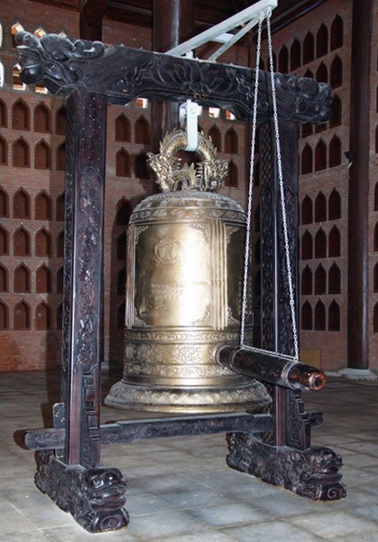 Chùa Bái Đính (Ninh Bình): Nơi tôn trí Ngọc Xá lợi Phật ảnh 8 baidinh_08.jpg