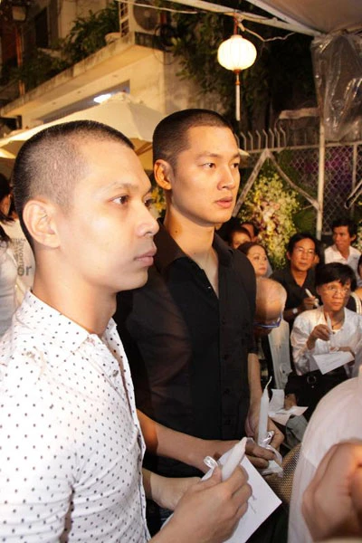 Nhạc Trịnh và trái tim trắng tiễn đưa anh ảnh 11