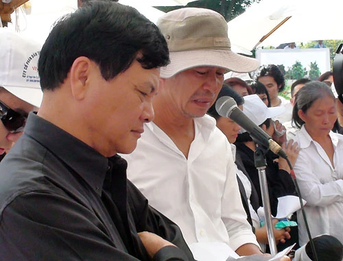 Nghẹn ngào đưa Huỳnh Phúc Điền về đất ảnh 10