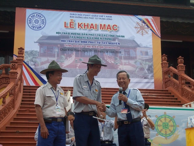 ĐakLak: Bế mạc trại họp bạn Gia đình Phật tử 5 tỉnh Tây Nguyên ảnh 18