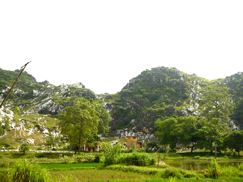 Chiêm ngưỡng kiến trúc chùa Trầm núi Ngũ hành Sơn ảnh 1