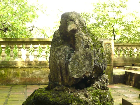 Chiêm ngưỡng kiến trúc chùa Trầm núi Ngũ hành Sơn ảnh 4