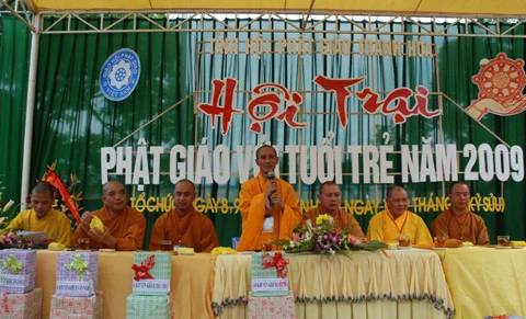200 Thanh thiếu niên tham gia Hội trại Phật giáo với tuổi trẻ lần I -2009 tại Thanh Hóa ảnh 5