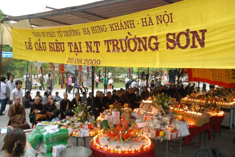 Quảng Trị: Đại lễ kỳ siêu tại nghĩa trang Trường Sơn ảnh 1 truongson.jpg