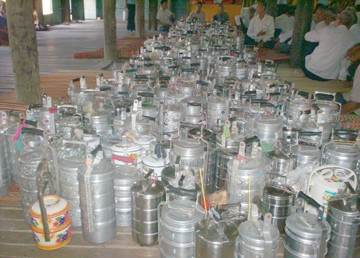 Chùm ảnh:“Lễ vu lan” độc đáo của người Khơmer ảnh 2 Chùm ảnh:“Lễ vu lan” độc đáo của người Khơmer ảnh 2