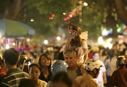 Chùm ảnh: Trung thu phố cổ ảnh 7