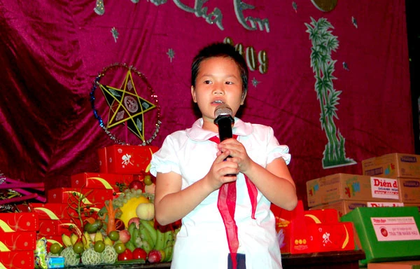 80 em nhỏ tại chùa Bồ Đề vui đón Trung thu ảnh 20