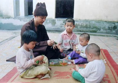 Lòng nhân ở một ngôi chùa ảnh 1