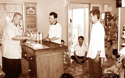 Phòng mạch chốn thiền môn ảnh 1 Phòng mạch chốn thiền môn ảnh 1