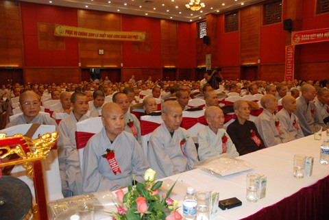 toan-canh-duoi.jpg