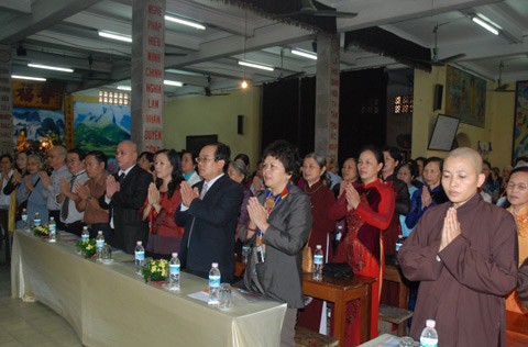 Hà Nội: Tọa đàm “Phật giáo với nữ Phật tử” ảnh 3 Hà Nội: Tọa đàm “Phật giáo với nữ Phật tử” ảnh 3