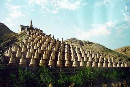 Trung Quốc: Núi Tu Di - một ngọn núi trong thần thoại cổ Ấn Độ ảnh 70 ando68.jpg