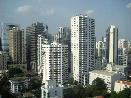 Cây cầu lịch sử bắc qua sông Kwai. Cụm đền nổi tại Ancient Siam. Ở Bangkok, xuất hiện ngày càng nhiều những tòa nhà cao tầng. Chùa chiền là hình ảnh quen thuộc ở đây. Tượng Phật tại Ayuthya. Bên ngoài chùa Pra Keo tại Bangkok. Cây cầu lịch sử bắc qua sông Kwai. Cụm đền nổi tại Ancient Siam. Ở Bangkok, xuất hiện ngày càng nhiều những tòa nhà cao tầng. Chùa chiền là hình ảnh quen thuộc ở đây. Tượng Phật tại Ayuthya. Bên ngoài chùa Pra Keo tại Bangkok.