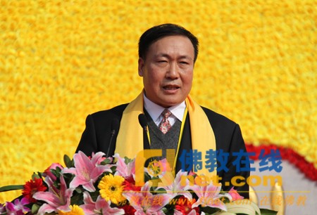 THAY MAT BAN TG CHINH PHU PHAT BIEU KHAI MAC.jpg