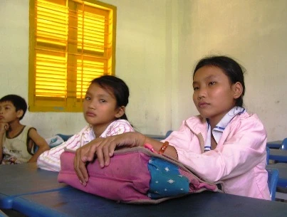 Thương trào nước mắt lớp học nơi cửa chùa ảnh 2