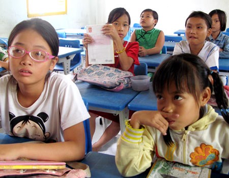 Sau sưa với con chữ. Ảnh: Hải Duyên. Sau sưa với con chữ. Ảnh: Hải Duyên.