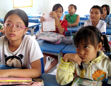 Sau sưa với con chữ. Ảnh: Hải Duyên.