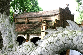 Hoàng Thái hậu Ỷ Lan và sự nghiệp của hai vị vua anh kiệt ảnh 1