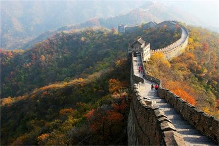 Vạn Lý Trường Thành đẹp mê mẩn trong thu