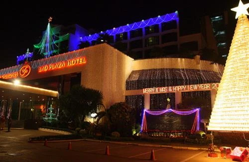 Khách sạn Laos Plaza trang trí đón Năm mới