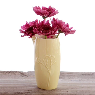 Những kiểu cắm hoa không cần lọ ảnh 1