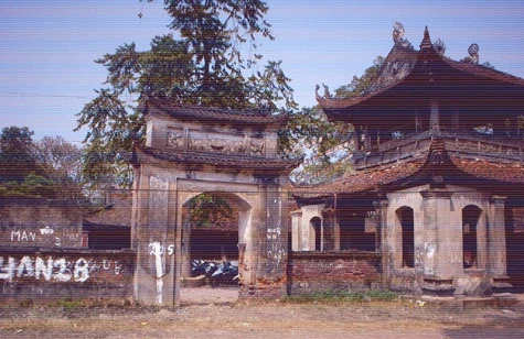 Chùa Đậu.