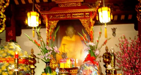 Nhục thân thiền sư Như Trí được đặt tại nhà Tổ sau khi đã tu bổ.