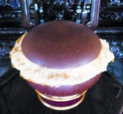 Bình bát chu sa của hòa thượng Thạch Liêm