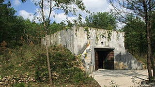 Khu biệt giam Chín hầm của họ Ngô Đình ở Huế