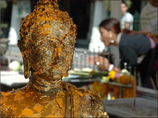 watpo_goldleaf7.jpg