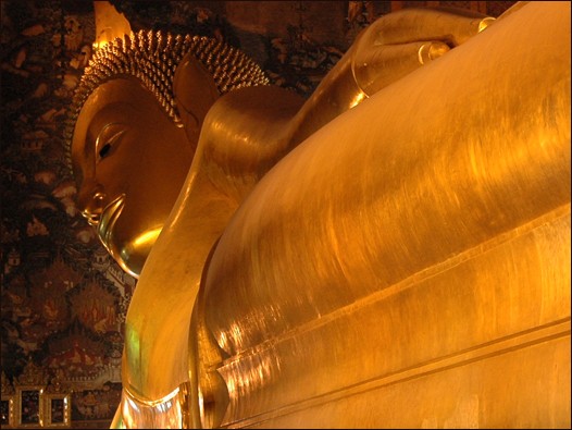 watpo_recliningbhudda1.jpg