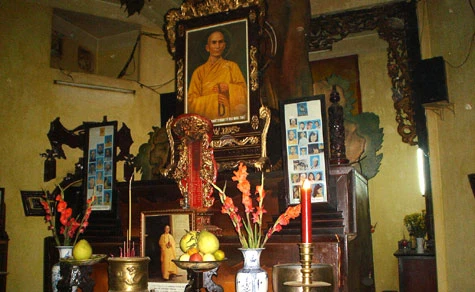 Gian thờ thiền sư Thích Quảng Đức.