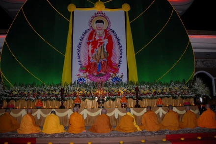 chuahoangphap_01.JPG